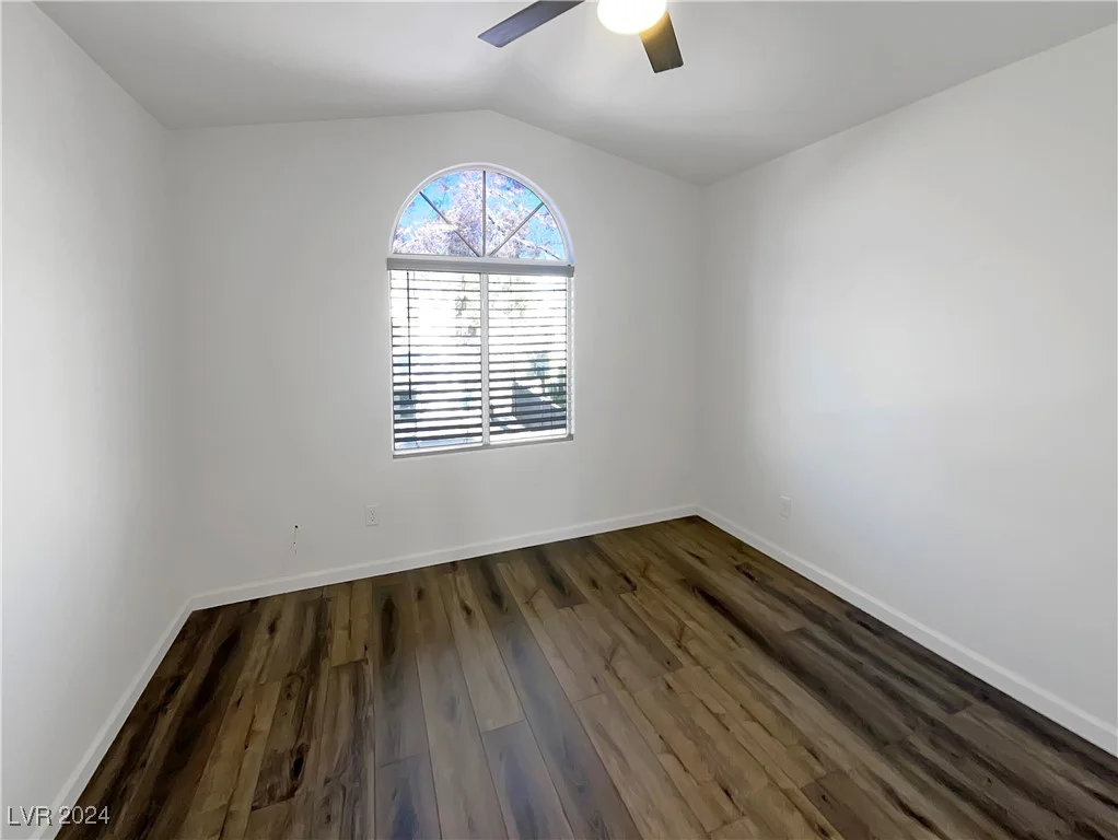 1658 Garden Path, Las Vegas, NV 89119