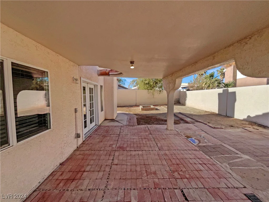 1658 Garden Path, Las Vegas, NV 89119