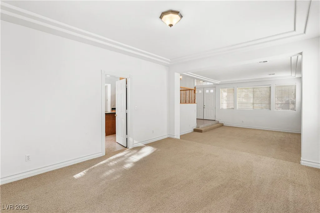 10929 Mount Royal, Las Vegas, NV 89144