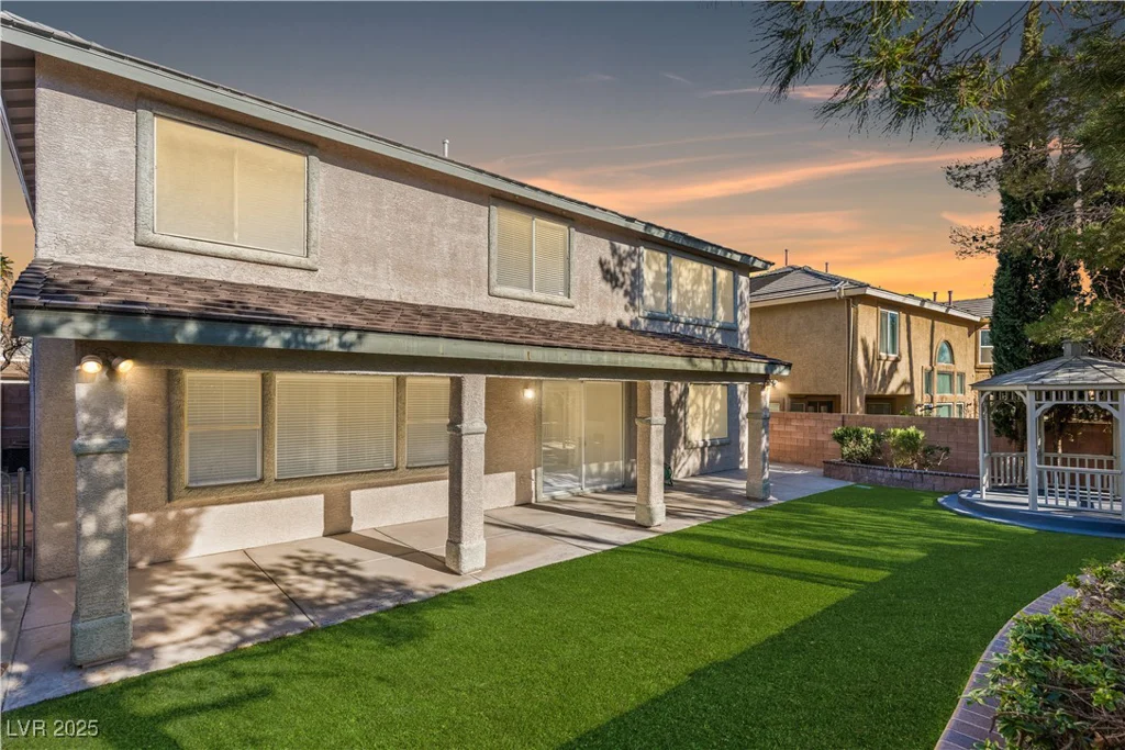 10929 Mount Royal, Las Vegas, NV 89144
