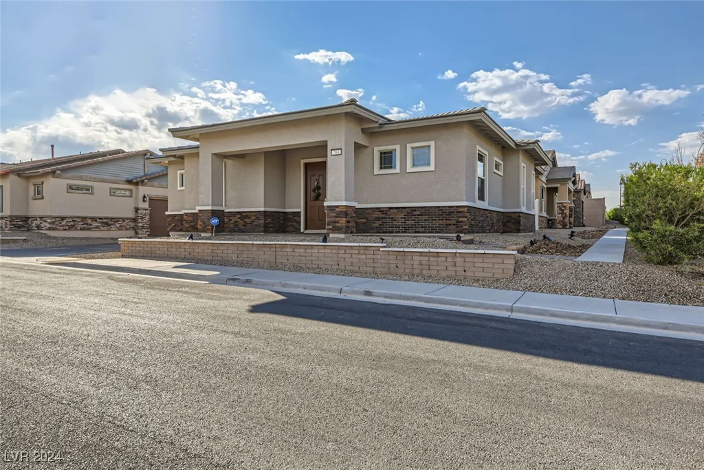 763 Willow Oasis, Henderson, NV 89011