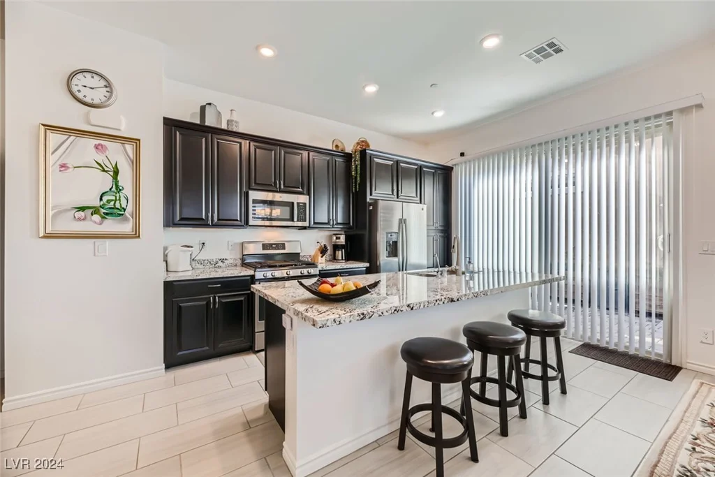 763 Willow Oasis, Henderson, NV 89011