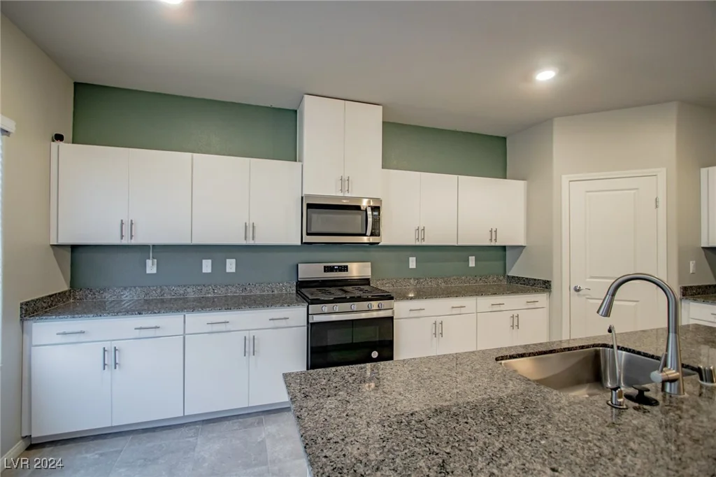 3764 Andorian, North Las Vegas, NV 89084