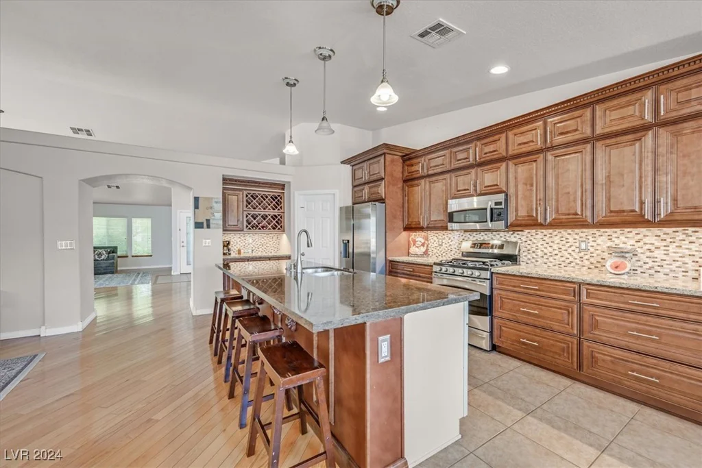 6125 Resort Ridge, Las Vegas, NV 89130