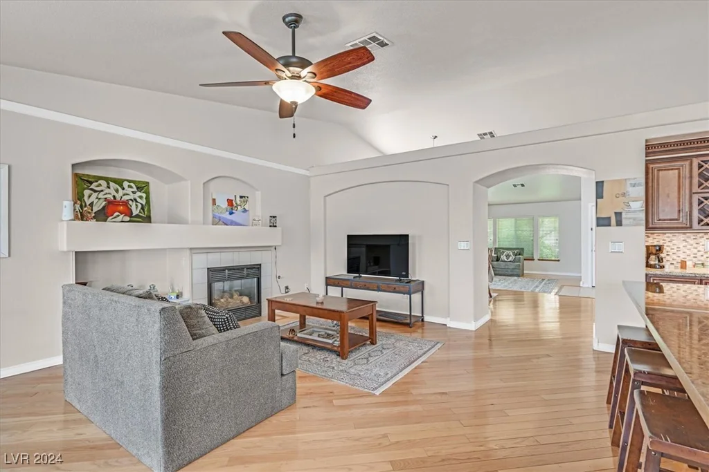 6125 Resort Ridge, Las Vegas, NV 89130