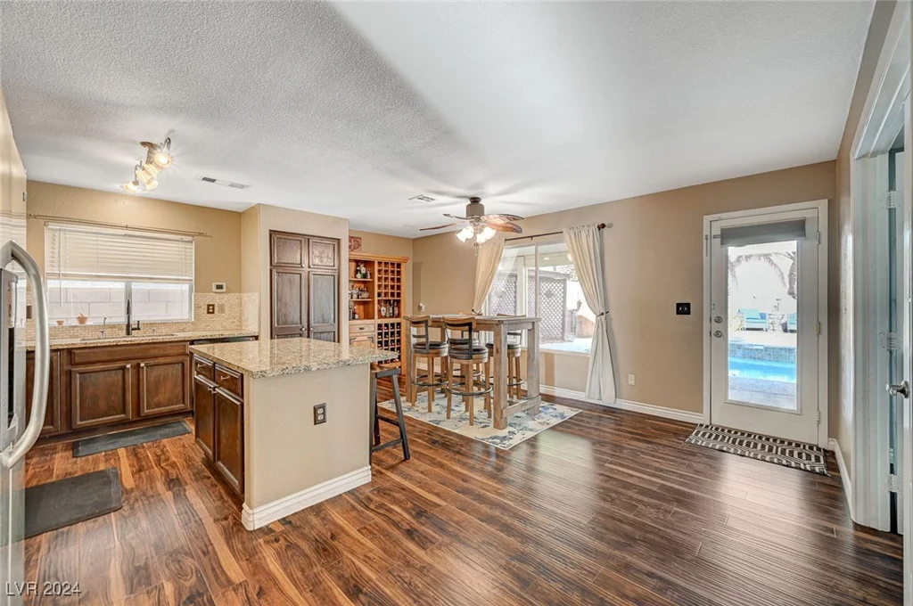 5024 Glittering Star, Las Vegas, NV 89130