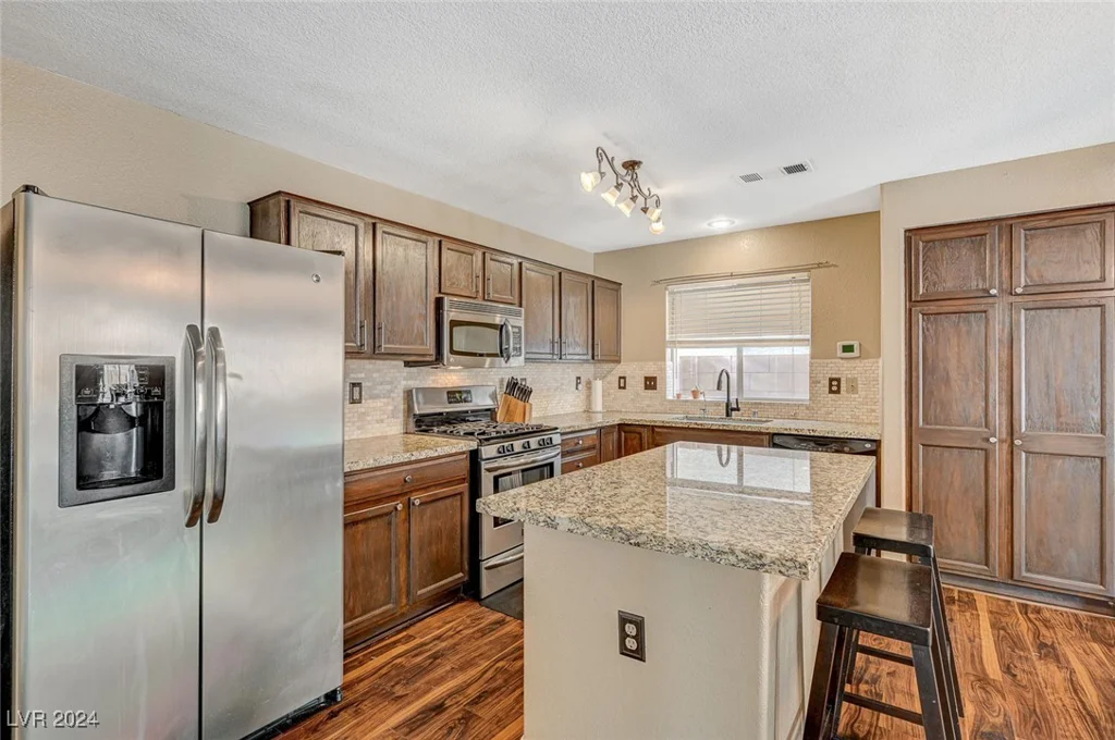 5024 Glittering Star, Las Vegas, NV 89130