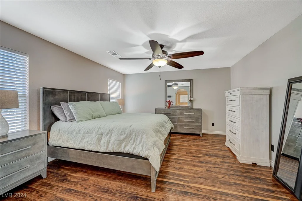5024 Glittering Star, Las Vegas, NV 89130