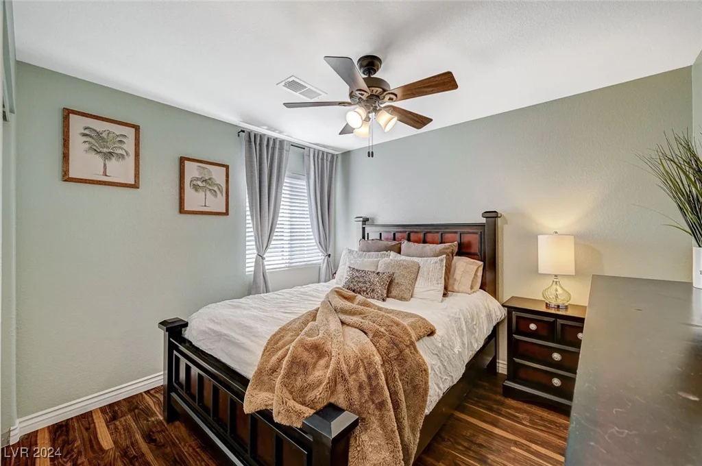 5024 Glittering Star, Las Vegas, NV 89130