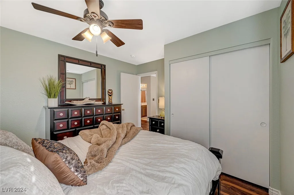 5024 Glittering Star, Las Vegas, NV 89130