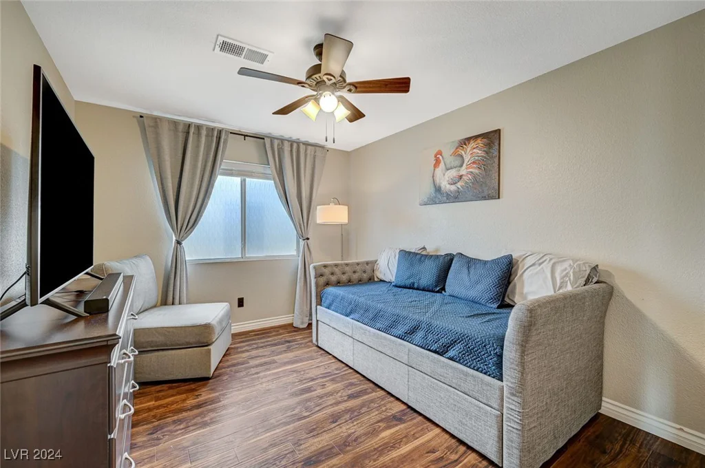 5024 Glittering Star, Las Vegas, NV 89130