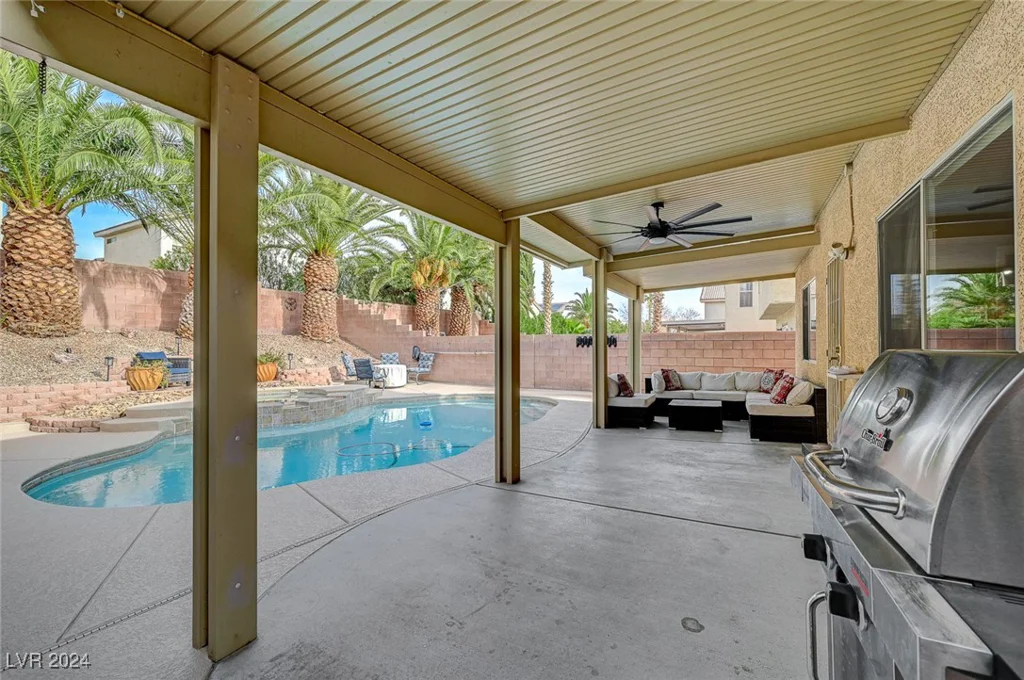 5024 Glittering Star, Las Vegas, NV 89130