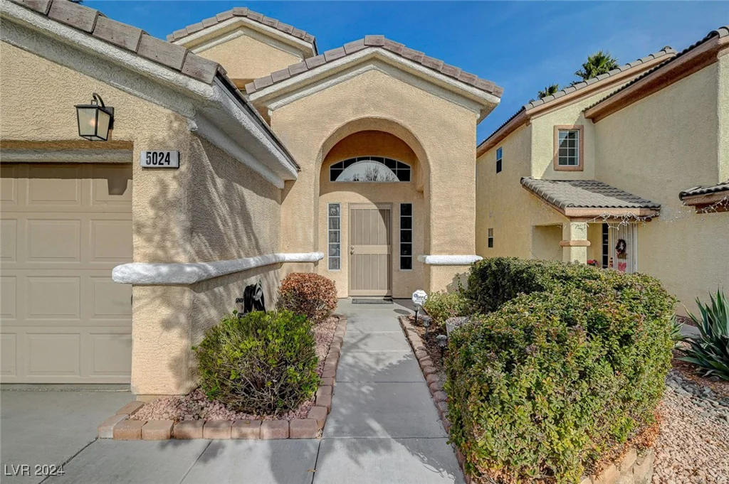5024 Glittering Star, Las Vegas, NV 89130