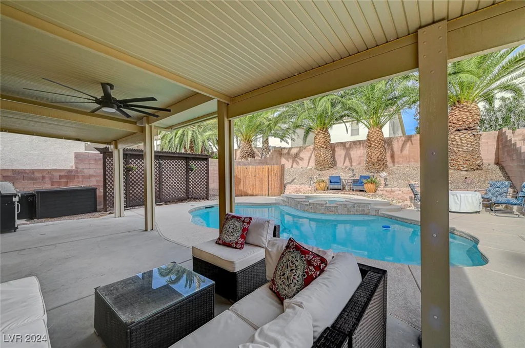 5024 Glittering Star, Las Vegas, NV 89130