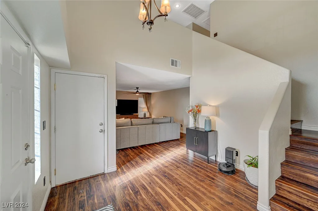 5024 Glittering Star, Las Vegas, NV 89130
