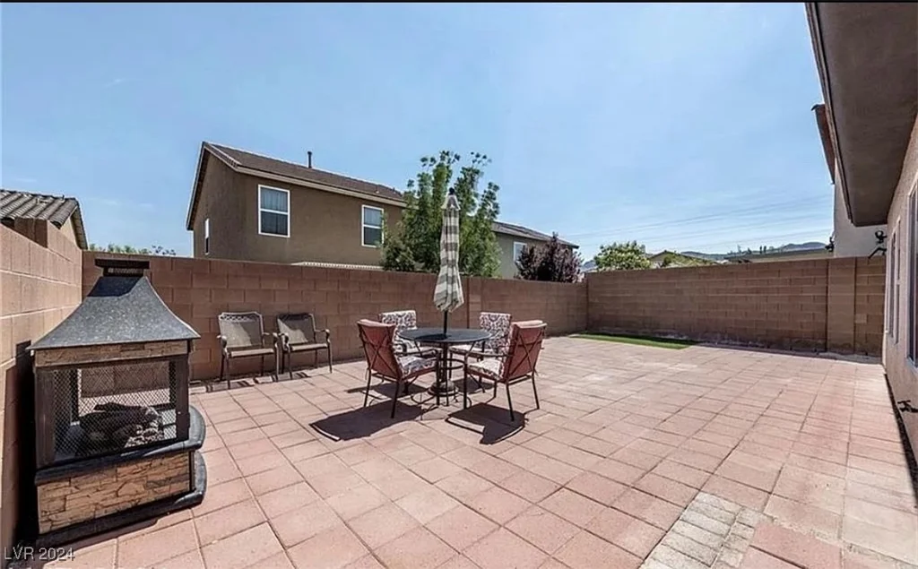 10613 Emerald Path, Las Vegas, NV 89166