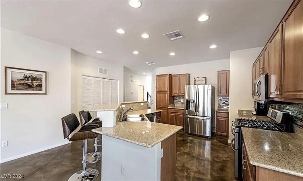 10613 Emerald Path, Las Vegas, NV 89166