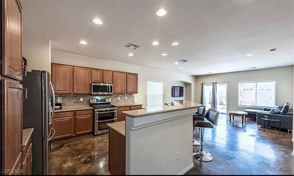 10613 Emerald Path, Las Vegas, NV 89166