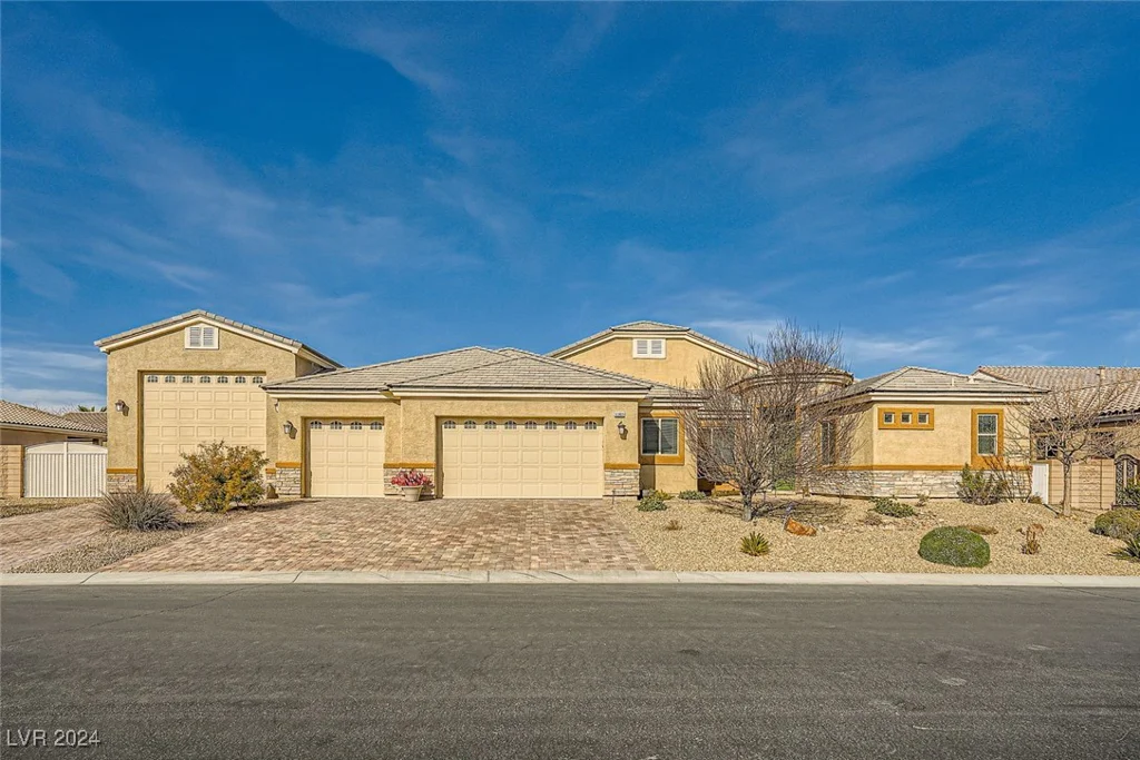 6360 Bridal Cave, Las Vegas, NV 89131