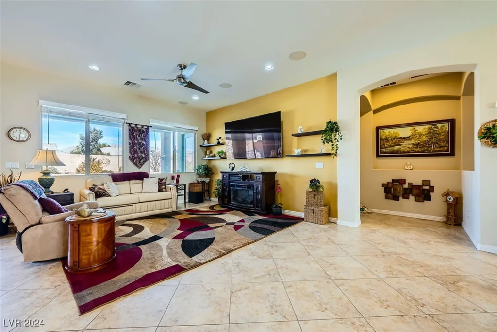 6360 Bridal Cave, Las Vegas, NV 89131