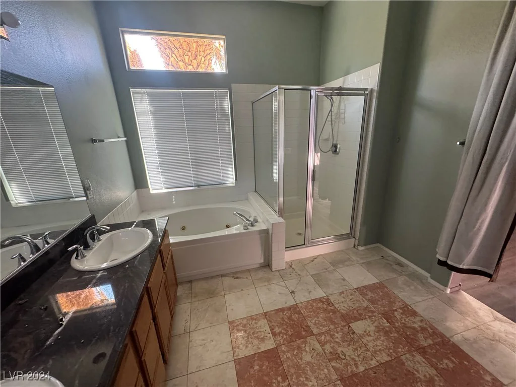 1531 Singing Bird, North Las Vegas, NV 89031
