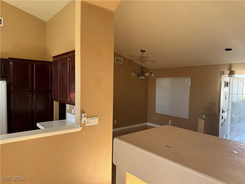 1531 Singing Bird, North Las Vegas, NV 89031