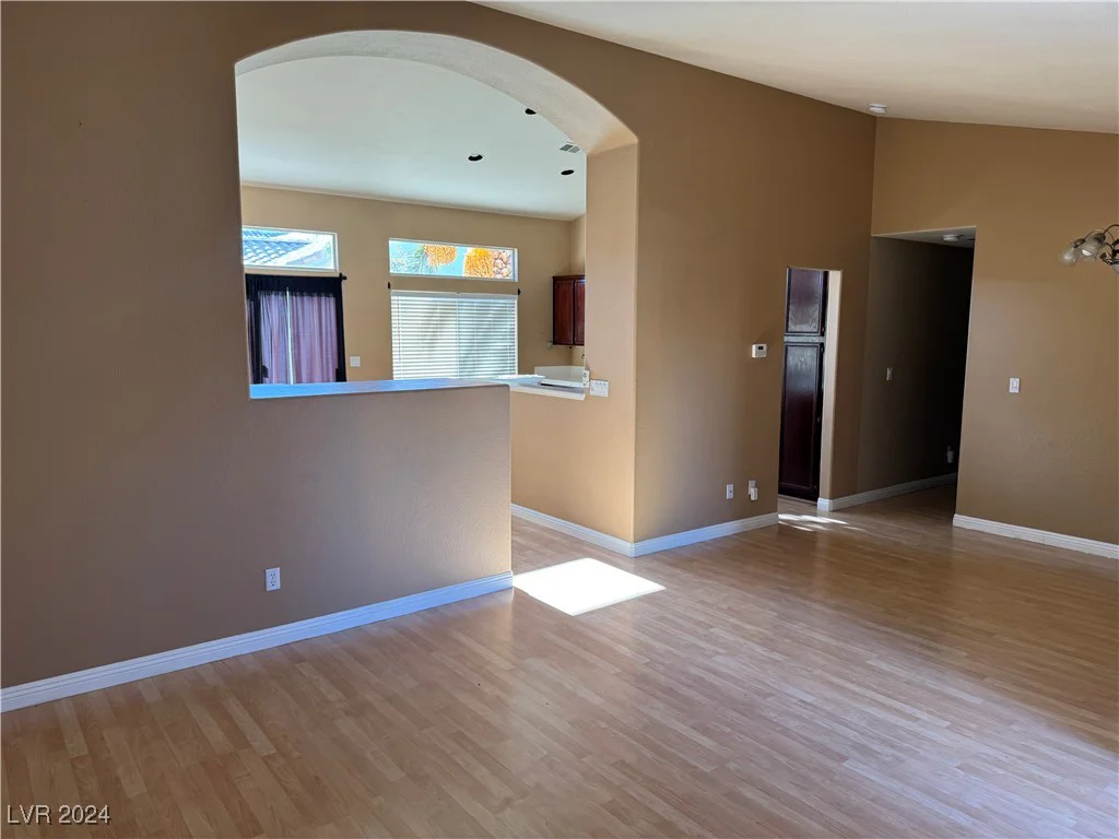 1531 Singing Bird, North Las Vegas, NV 89031