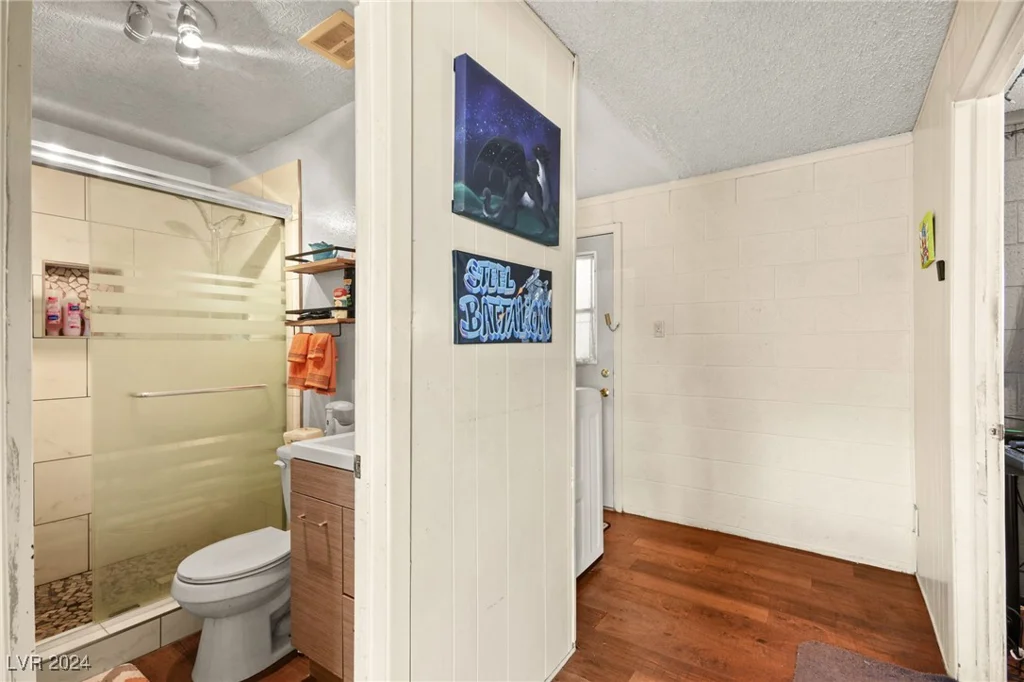 6220 Rassler, Las Vegas, NV 89107
