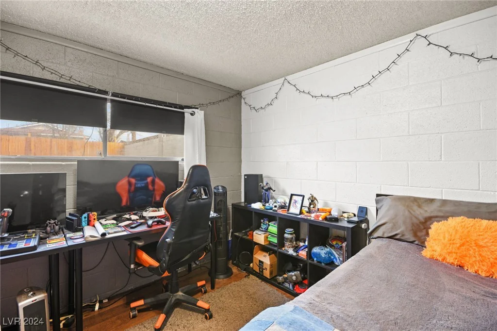 6220 Rassler, Las Vegas, NV 89107