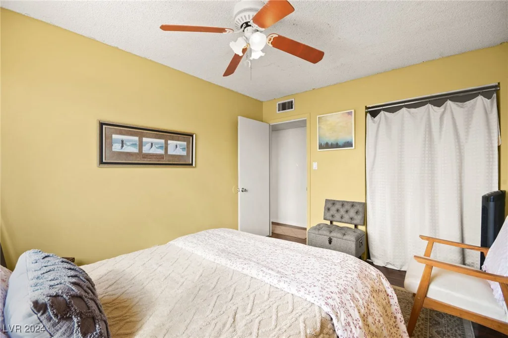 6220 Rassler, Las Vegas, NV 89107