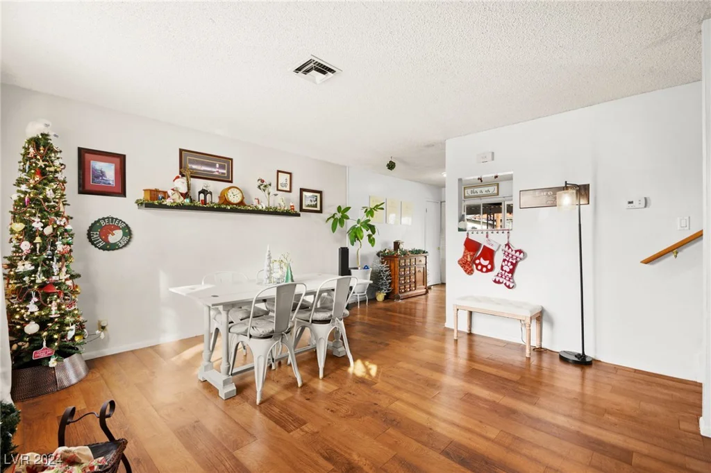 6220 Rassler, Las Vegas, NV 89107