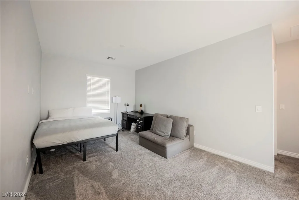 9998 Caton, Las Vegas, NV 89141