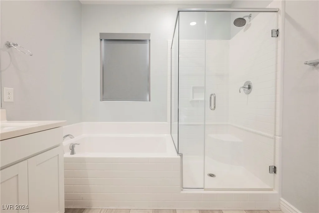 9998 Caton, Las Vegas, NV 89141