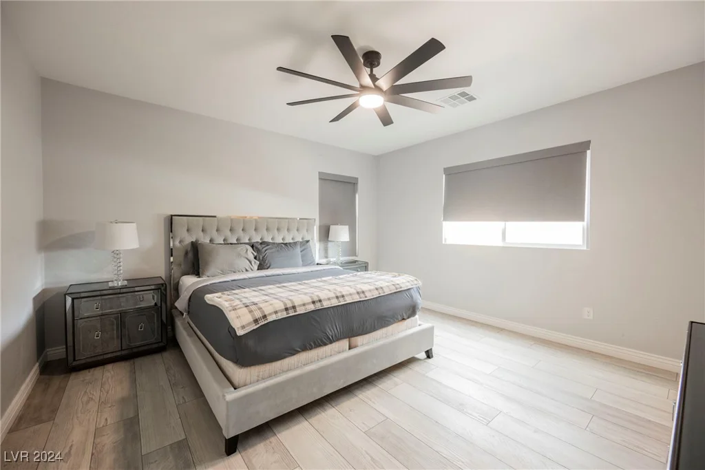 9998 Caton, Las Vegas, NV 89141