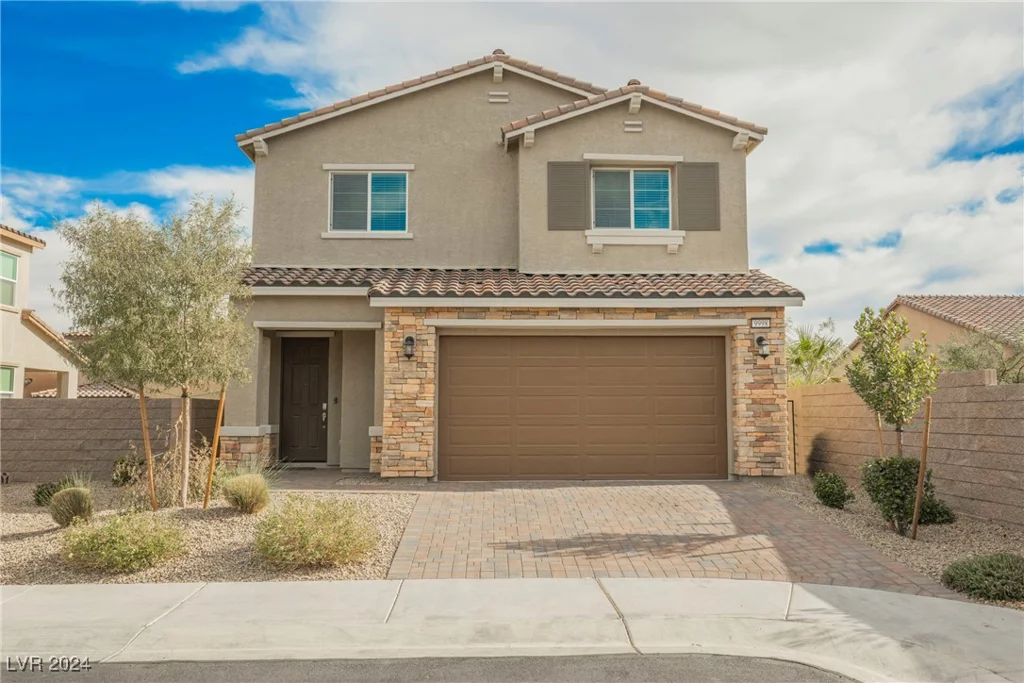9998 Caton, Las Vegas, NV 89141