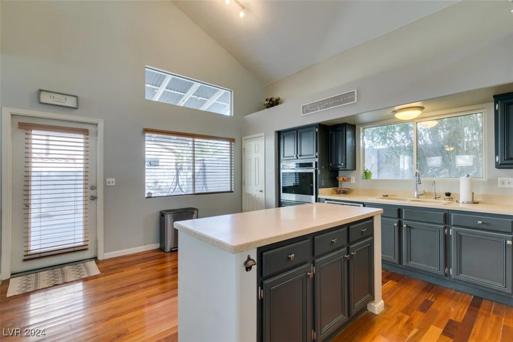2216 Merano, Las Vegas, NV 89123