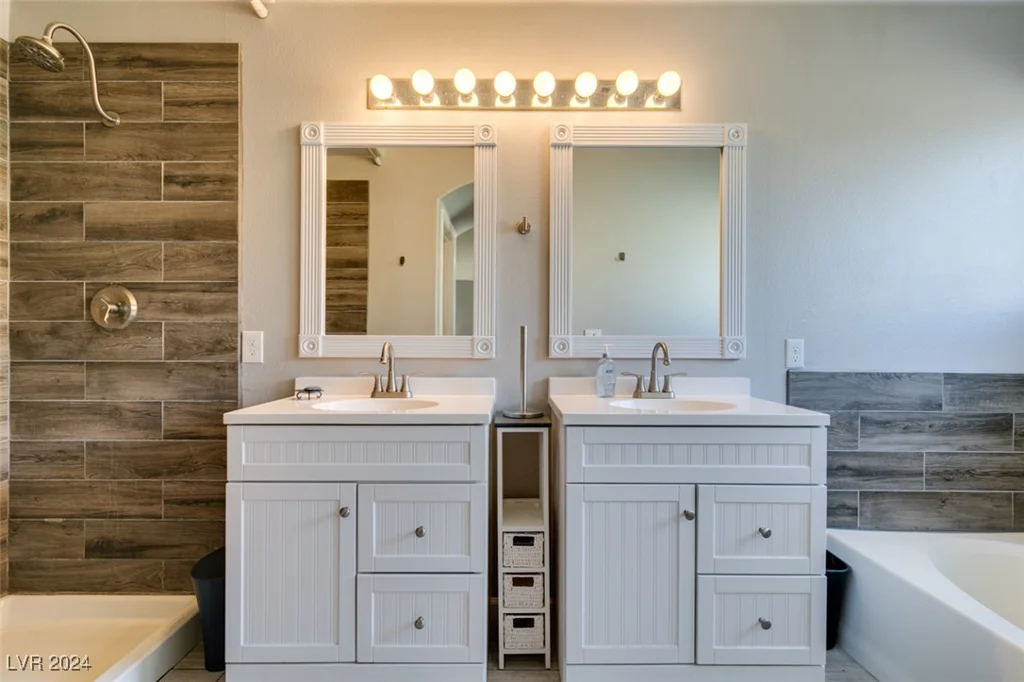 2216 Merano, Las Vegas, NV 89123