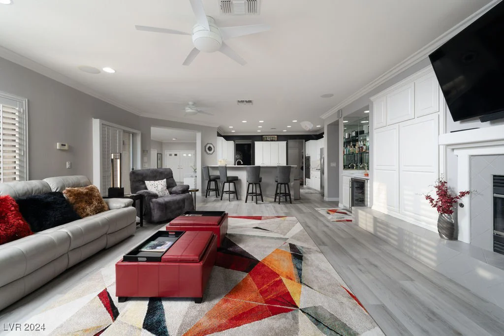 2835 Somerset Springs, Henderson, NV 89052