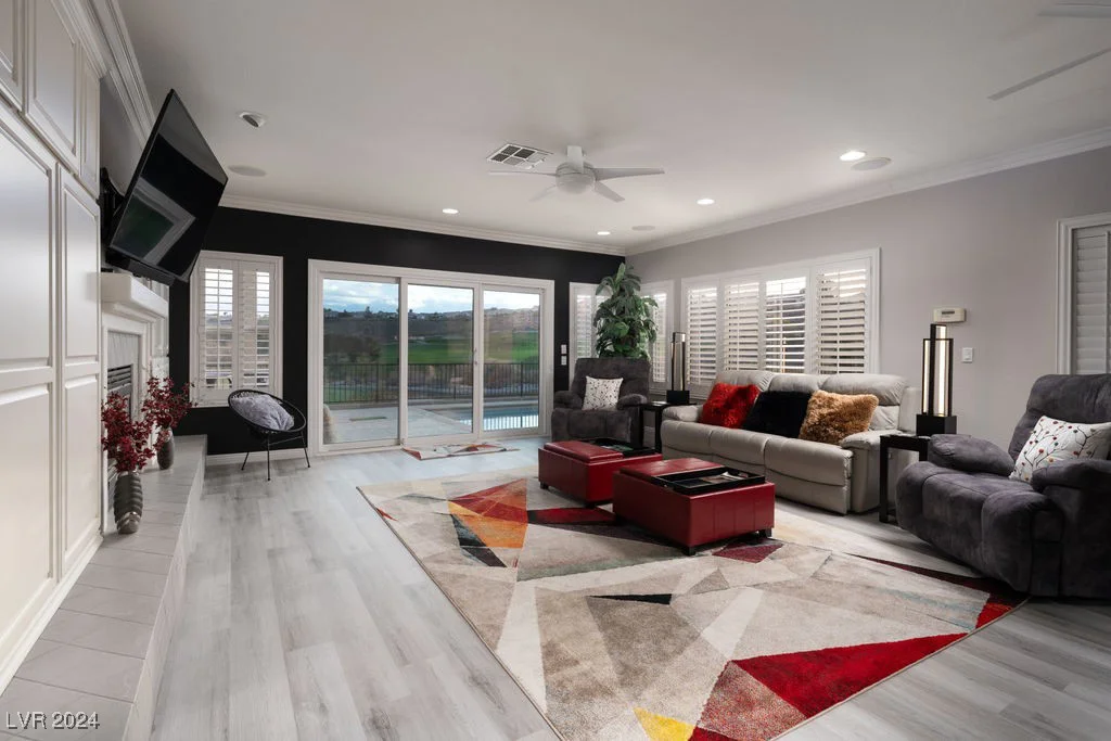 2835 Somerset Springs, Henderson, NV 89052