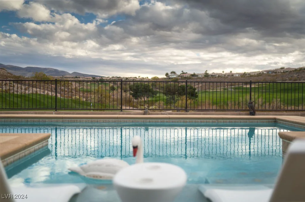 2835 Somerset Springs, Henderson, NV 89052