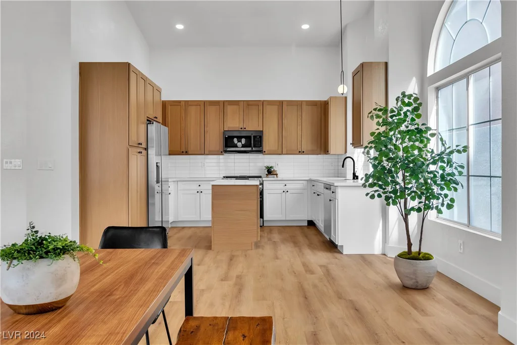 2405 Alpine Meadows, Henderson, NV 89074