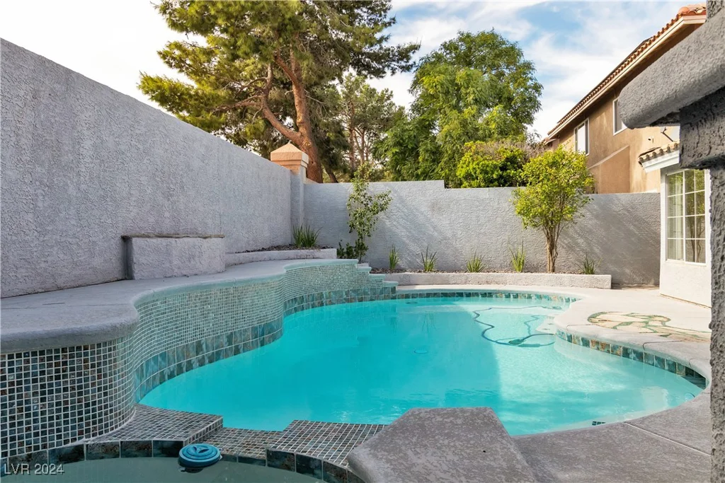 2405 Alpine Meadows, Henderson, NV 89074