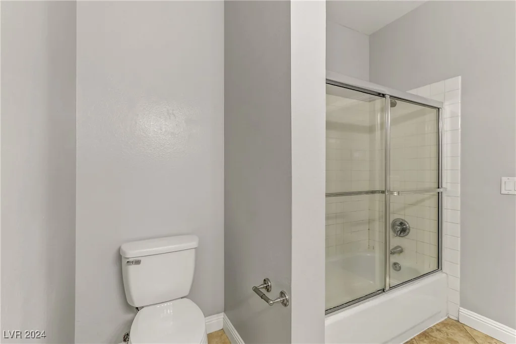 5250 Rainbow, Las Vegas, NV 89118