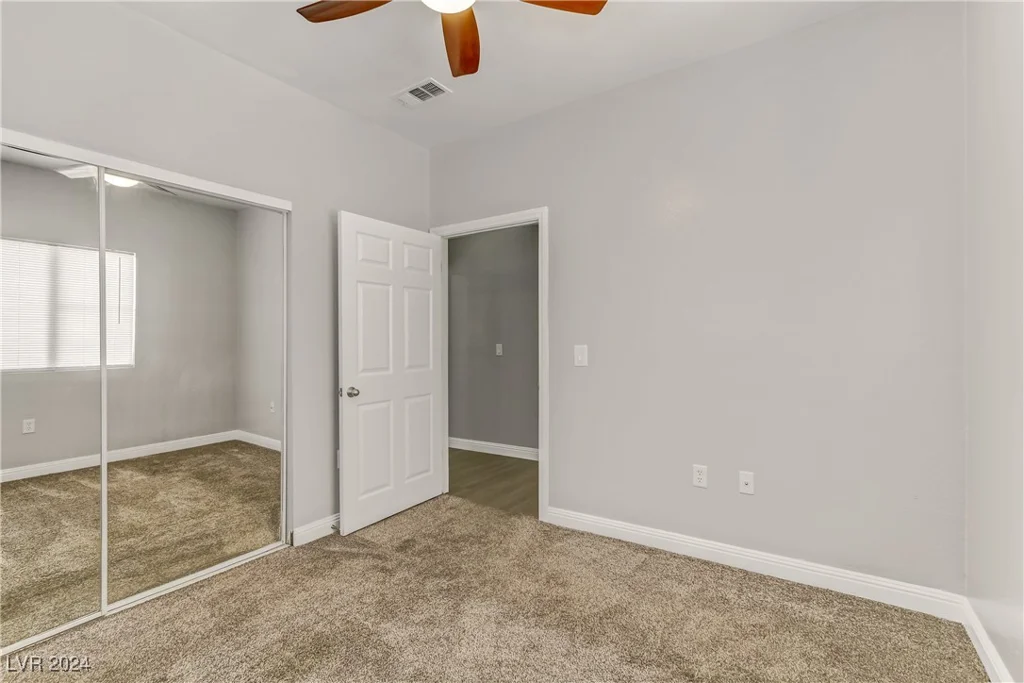 5250 Rainbow, Las Vegas, NV 89118