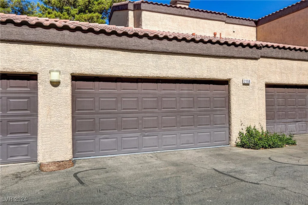 5250 Rainbow, Las Vegas, NV 89118