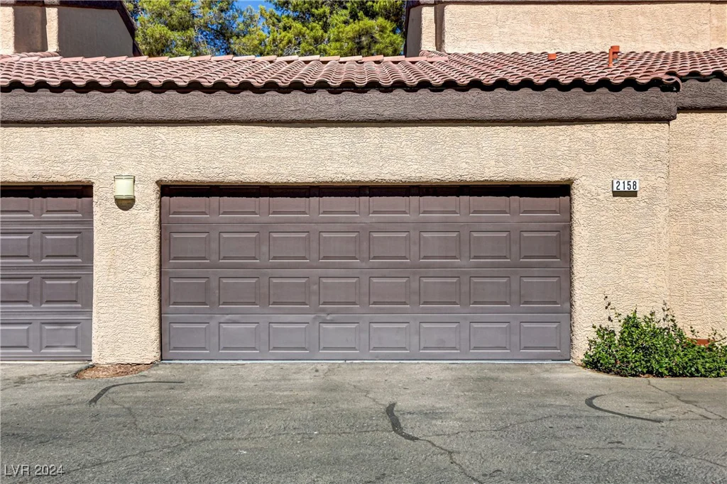 5250 Rainbow, Las Vegas, NV 89118