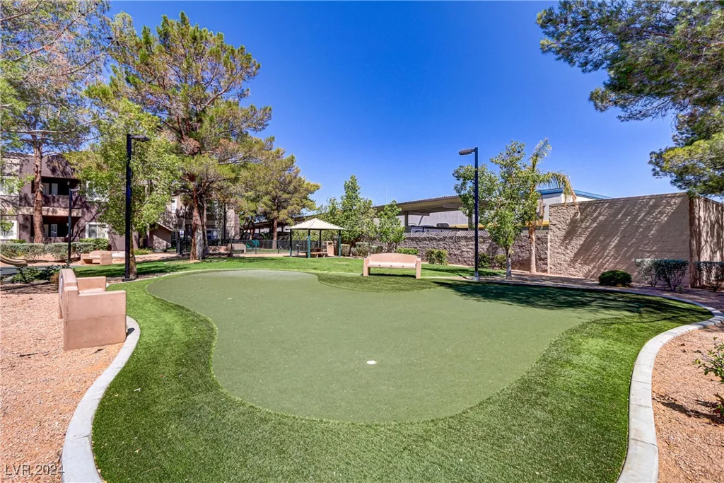 5250 Rainbow, Las Vegas, NV 89118