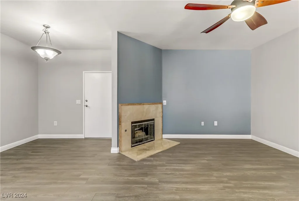 5250 Rainbow, Las Vegas, NV 89118