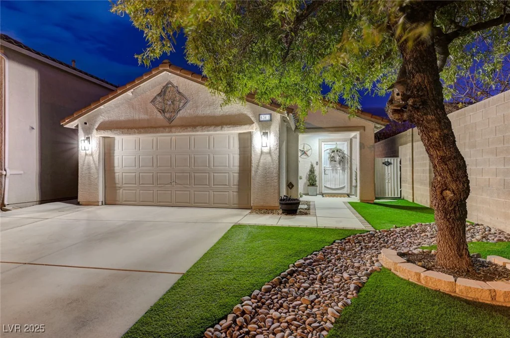 6341 Haleh, Las Vegas, NV 89141