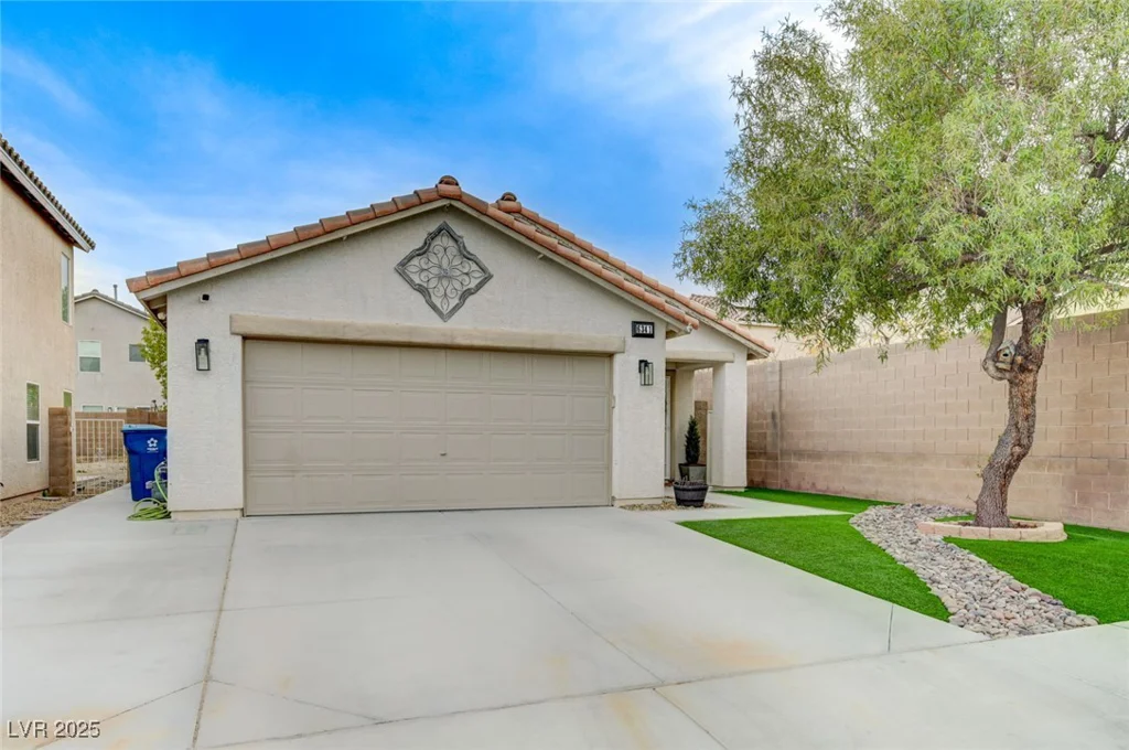 6341 Haleh, Las Vegas, NV 89141